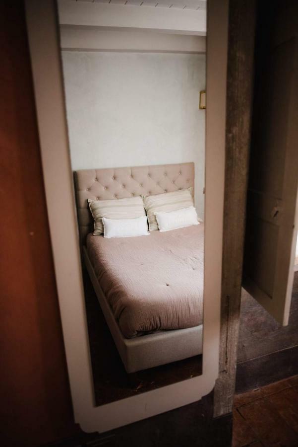 Regina Teodolinda Suites Laglio Εξωτερικό φωτογραφία