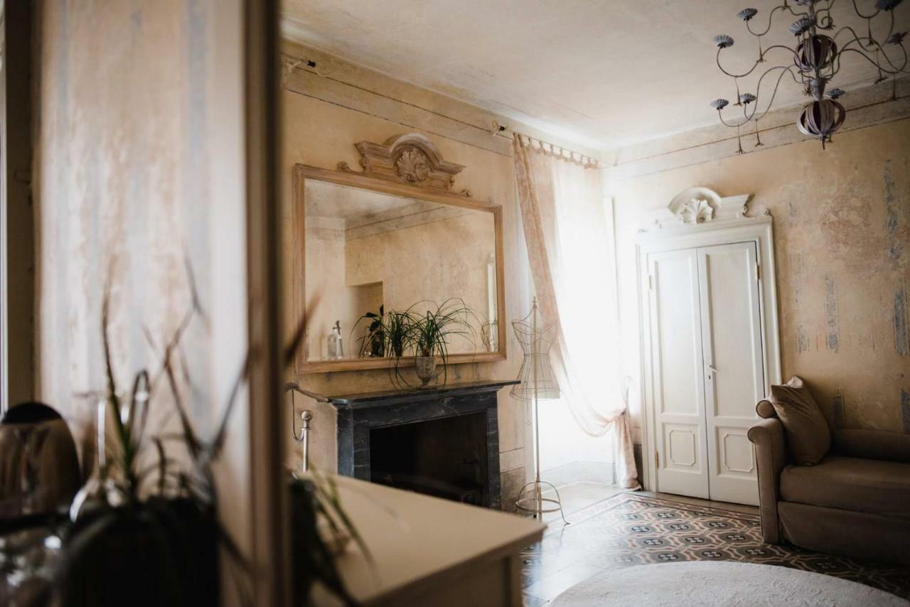 Regina Teodolinda Suites Laglio Εξωτερικό φωτογραφία